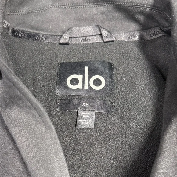 ALO Yoga Men's Black Jacket - Picture 5 of 7